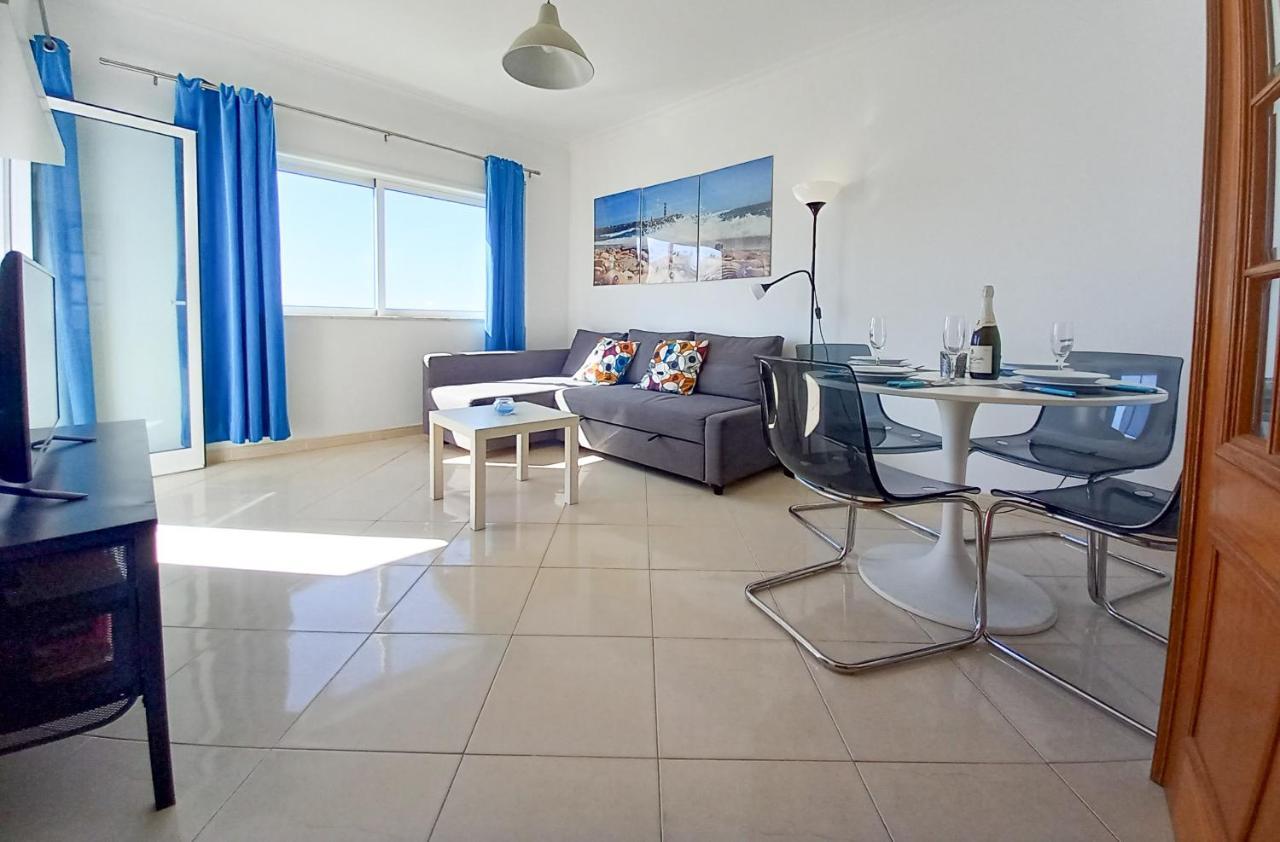 Colina Ferias- Garagem & Wifi Apartment Quarteira Exterior photo